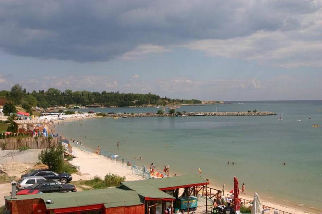 Harmony Beach Family Hotel Nesebar Exterior photo
